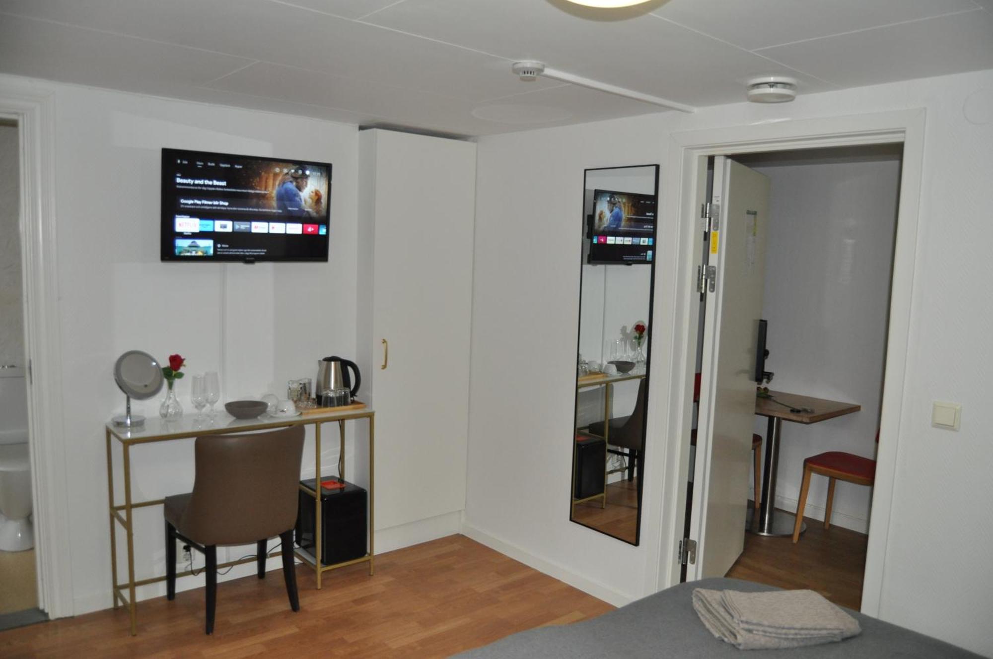 Langstorp 200 Gaesthem I Hoeoer Vaenster Экстерьер фото